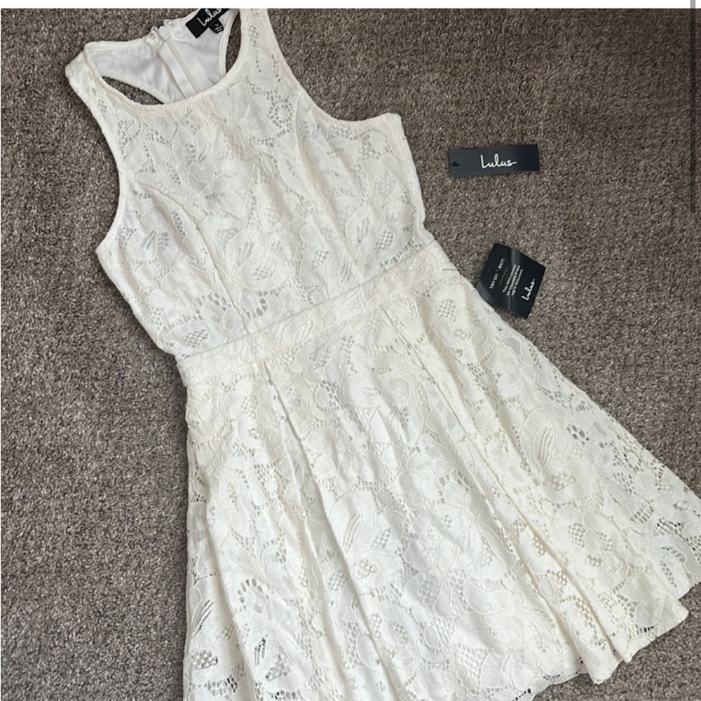 Lulu's White Sleeveless Halter Fit and Flare Dress NWT - Picture 2 of 9